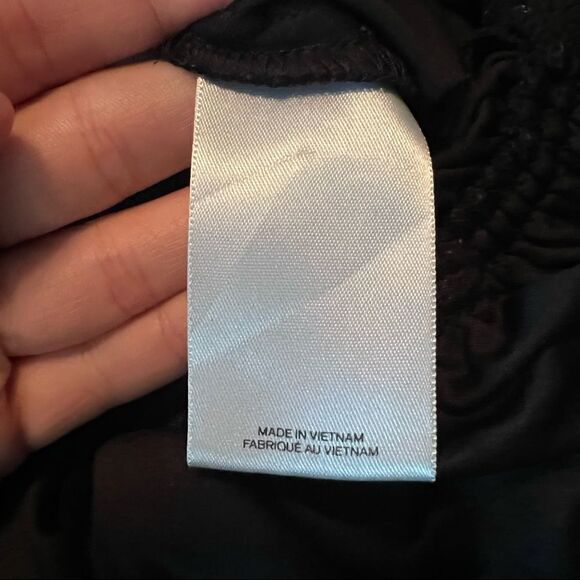 Express black lined romper - Picture 5 of 12